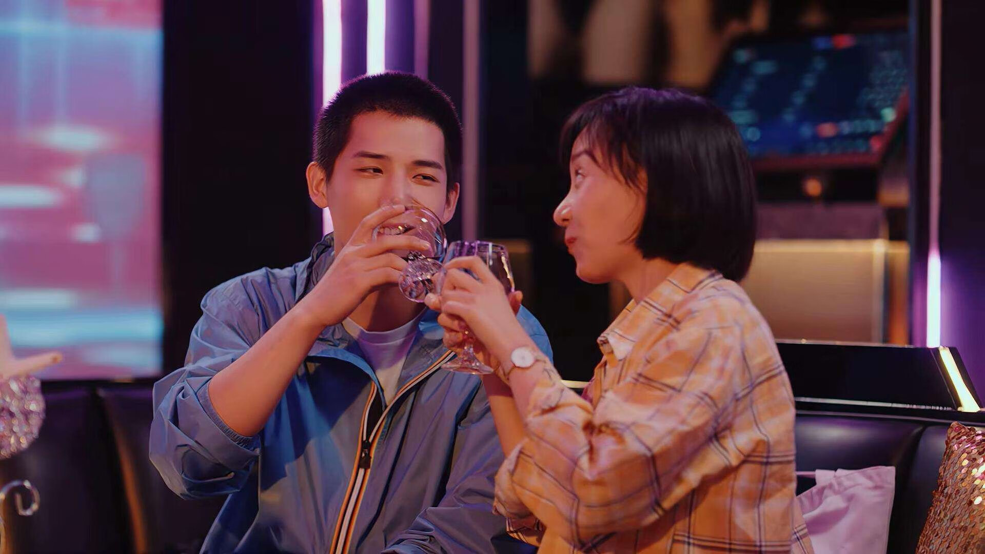 九游网游官网-波尔曼的全能表现为袋鼠队提供了丰富的战术组合，波尔曼斯